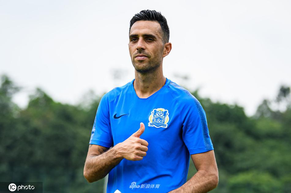 21371名球迷前往工体，现场观看国安vs大埔