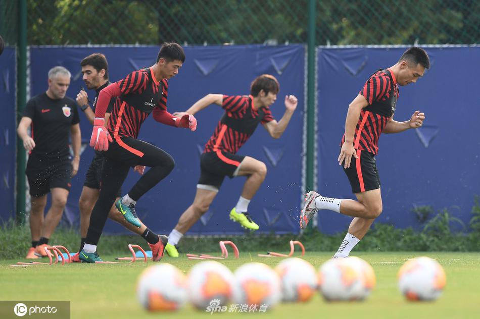 面對吉諾比利與帕克：關于馬刺的一切