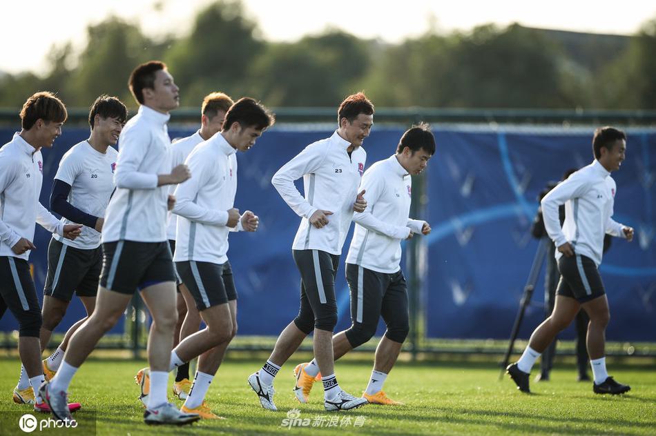 【直播】Ambition：Untara是沒有家嗎，為什么要去相赫家休息