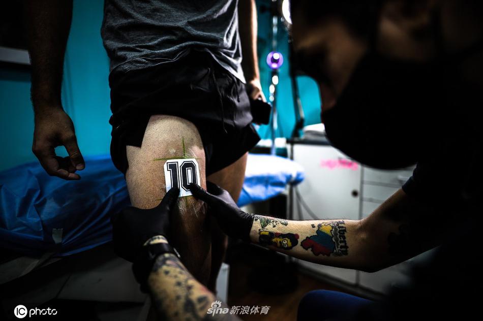 格林：施羅德能帶來球隊需要的東西，我們要調整去適應他