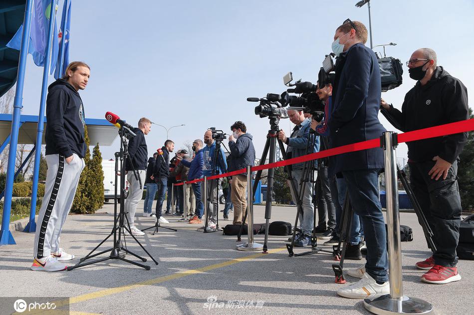 传奇缔造者奥尔西奇在训练中闲庭信步，大战前夕静待爆发