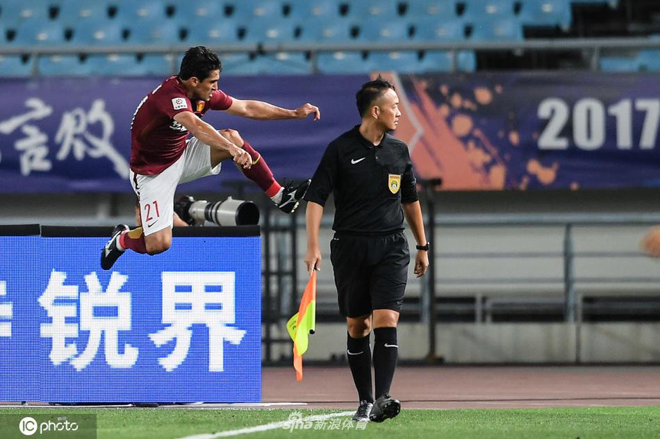 楊瀚森根本不在開拓者的陣容規劃里面