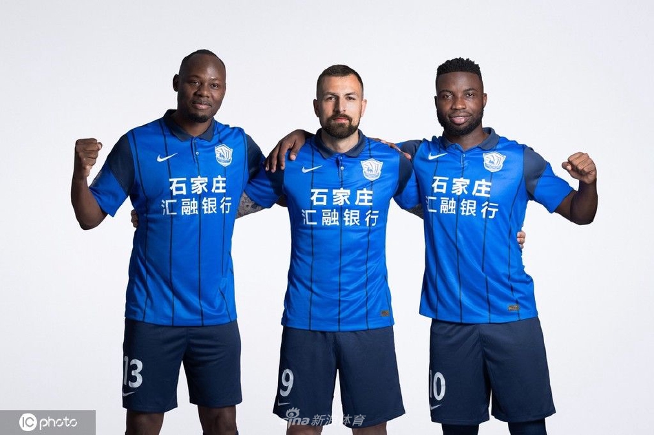 繼續分享大7歲的女朋友