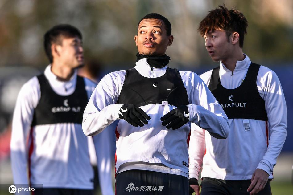 [JR熱議]盤點道崽戀愛史：被照騙、三個月花十幾萬、新女友賣照片