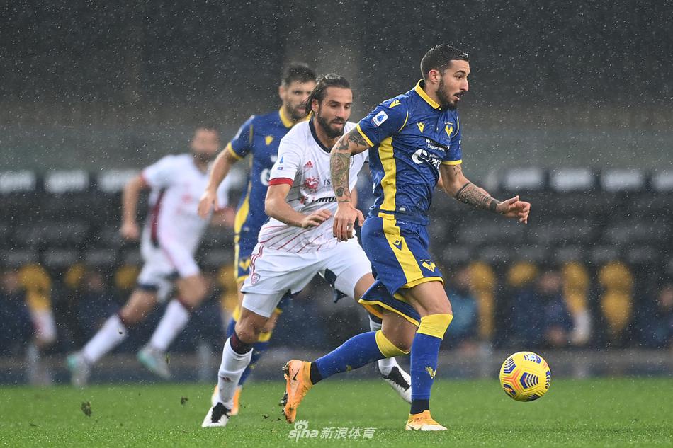 阿坎吉社媒:對紐卡比賽很艱苦,我們傾盡全力將應得的1分帶回家