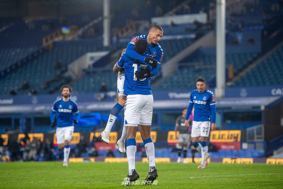 [流言板]盧卡談回更衣室：膝蓋附近連續三場被撞到，但沒什么大礙了