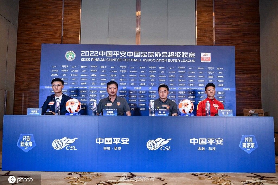 搅黄恒大庆典！11年前的天河，邵佳一替补登场任意球绝杀广州恒大