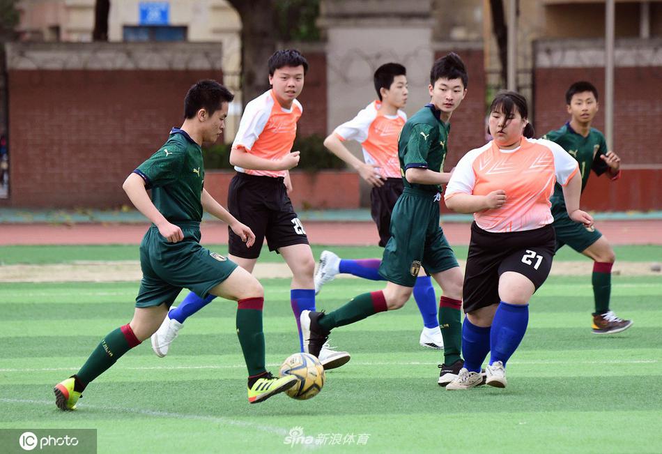 官方：马蒂诺再次出任亚特兰大联主帅，双方签约至2027赛季