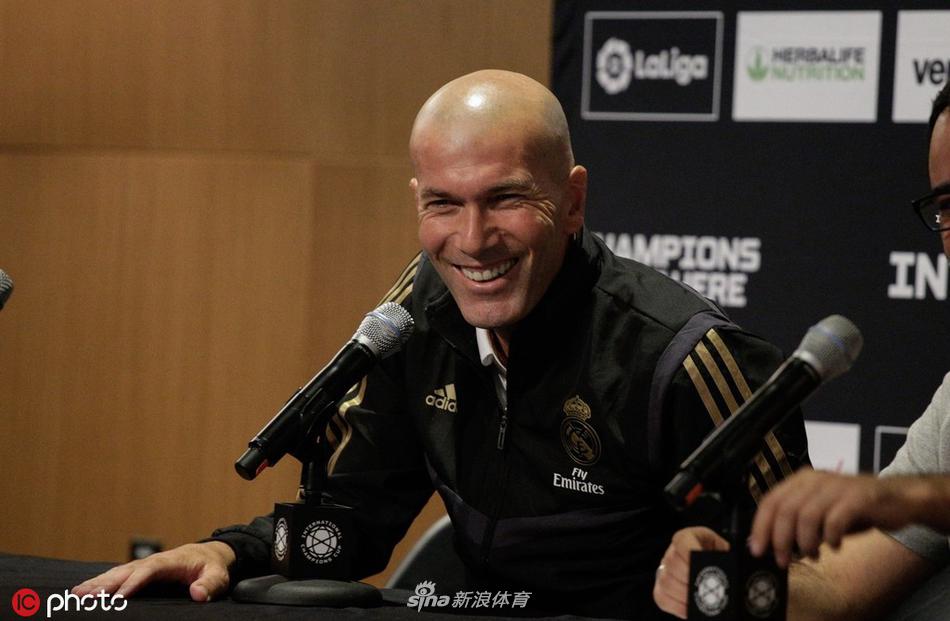 五人制足球赛场地