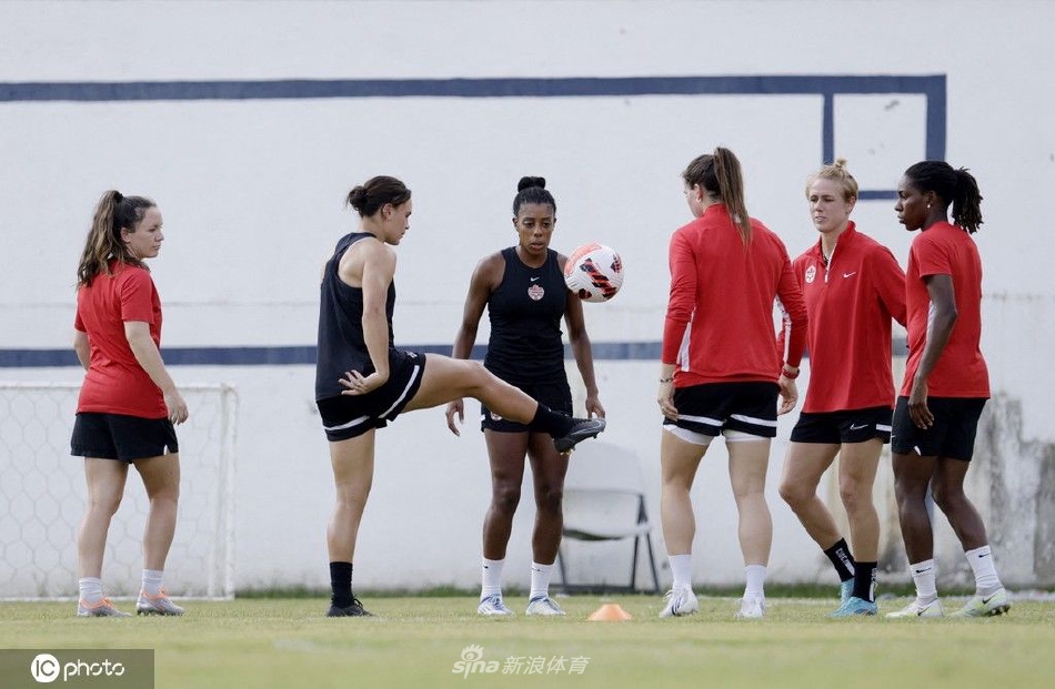 隊記:塔克與公牛簽的Exhibit10合同預計和洛夫頓競爭雙向合同