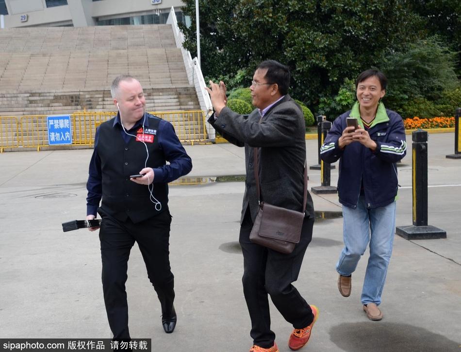 生死行动破解版 v1.04 最新版