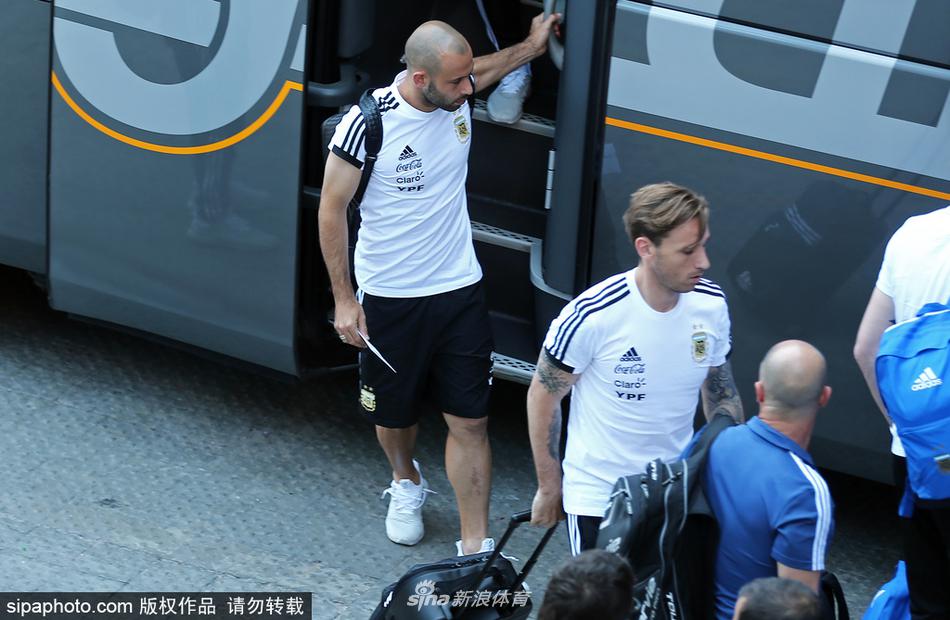 .2018俄罗斯世界杯前瞻:阿根廷队抵达巴塞罗那