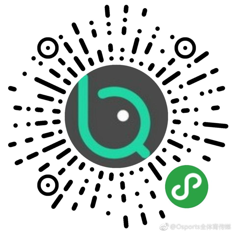 外援福格持球凝视前方,背景的柔光虚化了他身上的锋芒,却唯独将那份专注与掌控力刻进了画面的每一寸肌理。