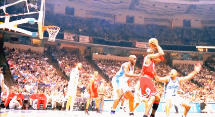 乔丹后仰跳投堪称耍流氓_高清图集_新浪网