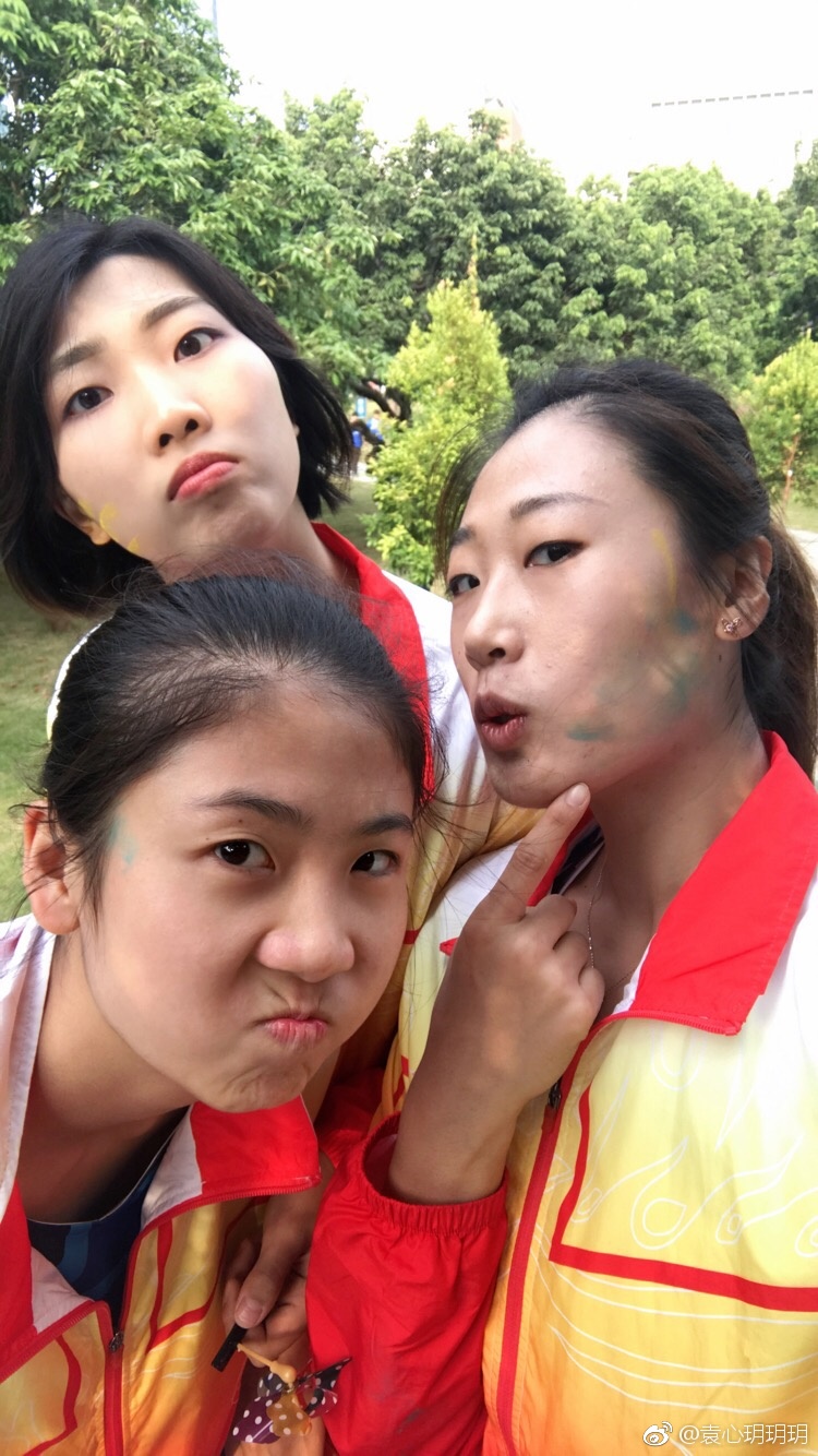 女排姑娘袁心玥微博发美照
