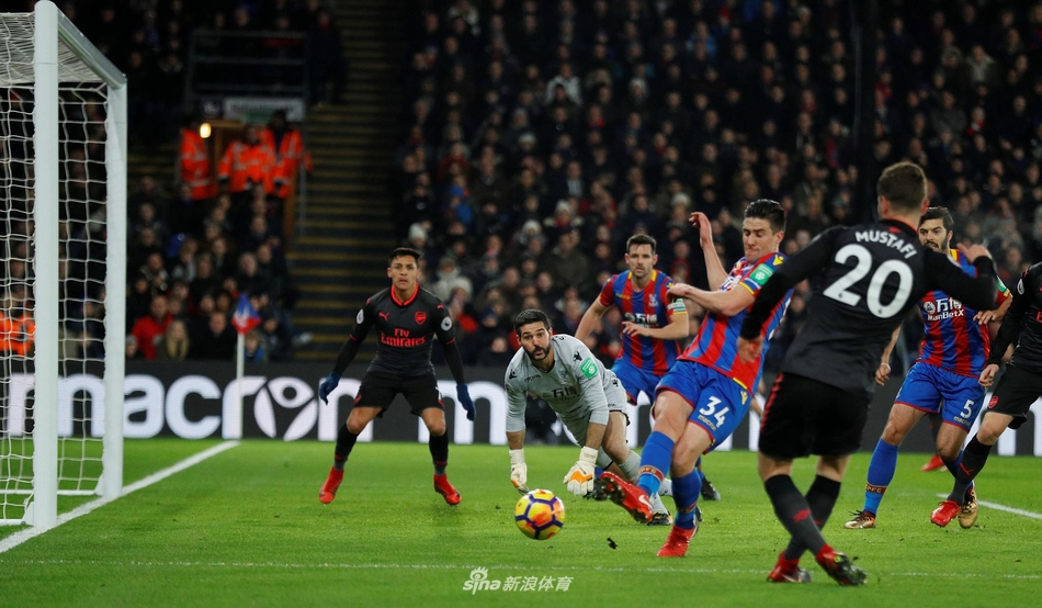 穆斯塔菲破门瞬间