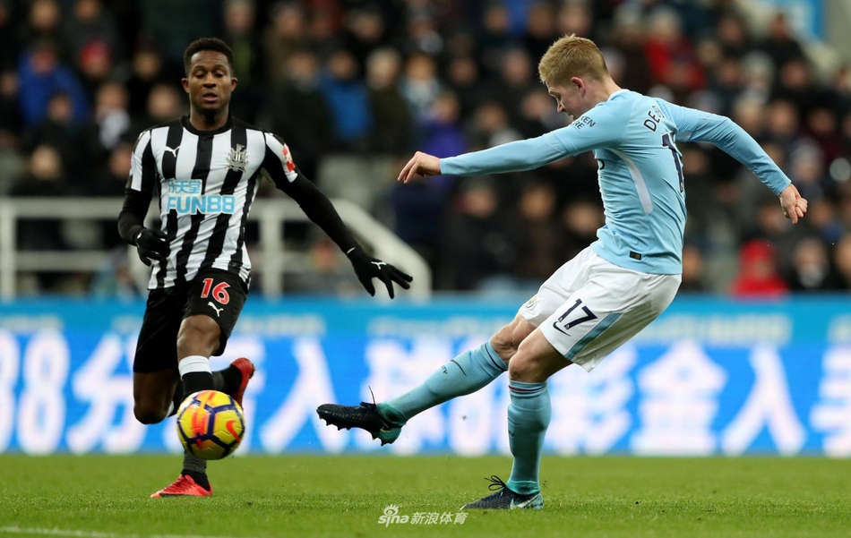 德布劳内外围远射