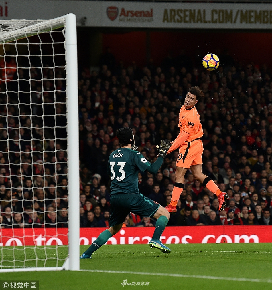 库蒂尼奥破门瞬间