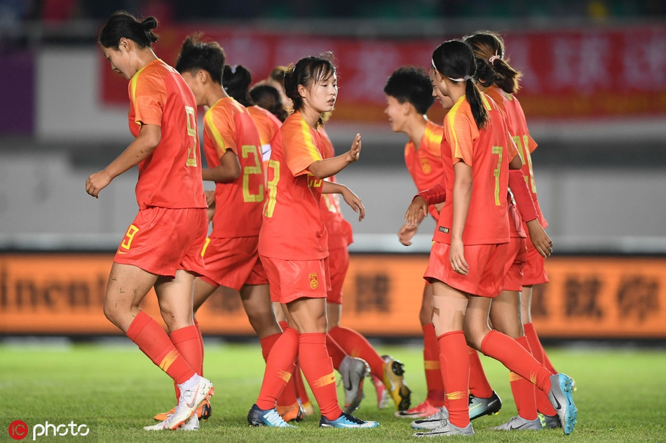 [流言板]JDG官媒晒队员库存照：六位小画家已上线