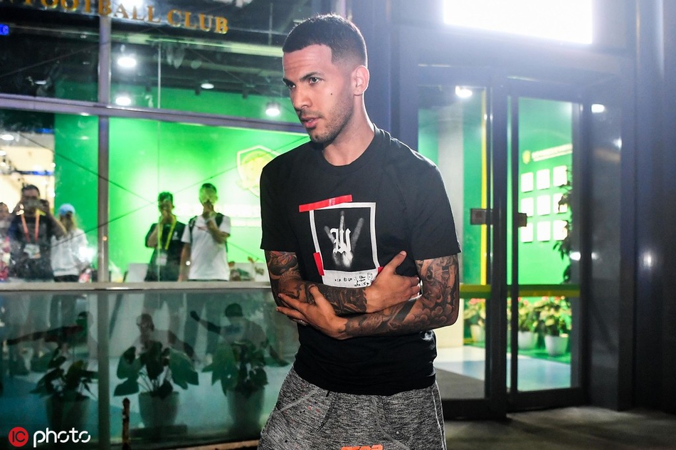 首秀23分钟29+6三分！格林大喊“我回来了” 美记：像恶魔般肆虐