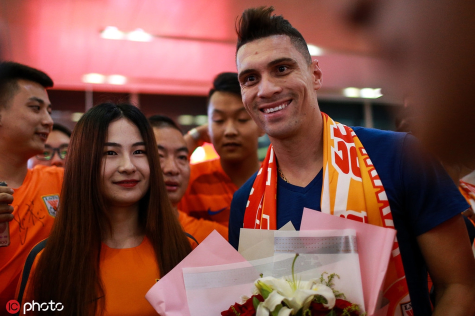 【直播】ShowMaker：以为自己在中国没那么受欢迎，结果全是人