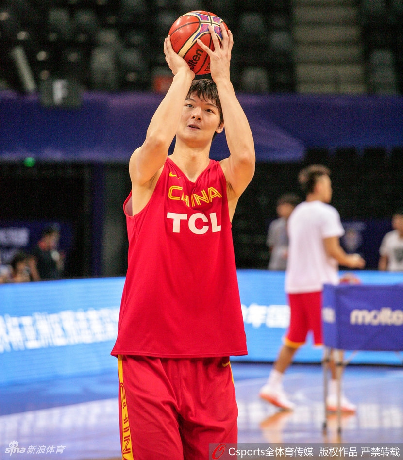 2018男篮世界杯预选赛图片