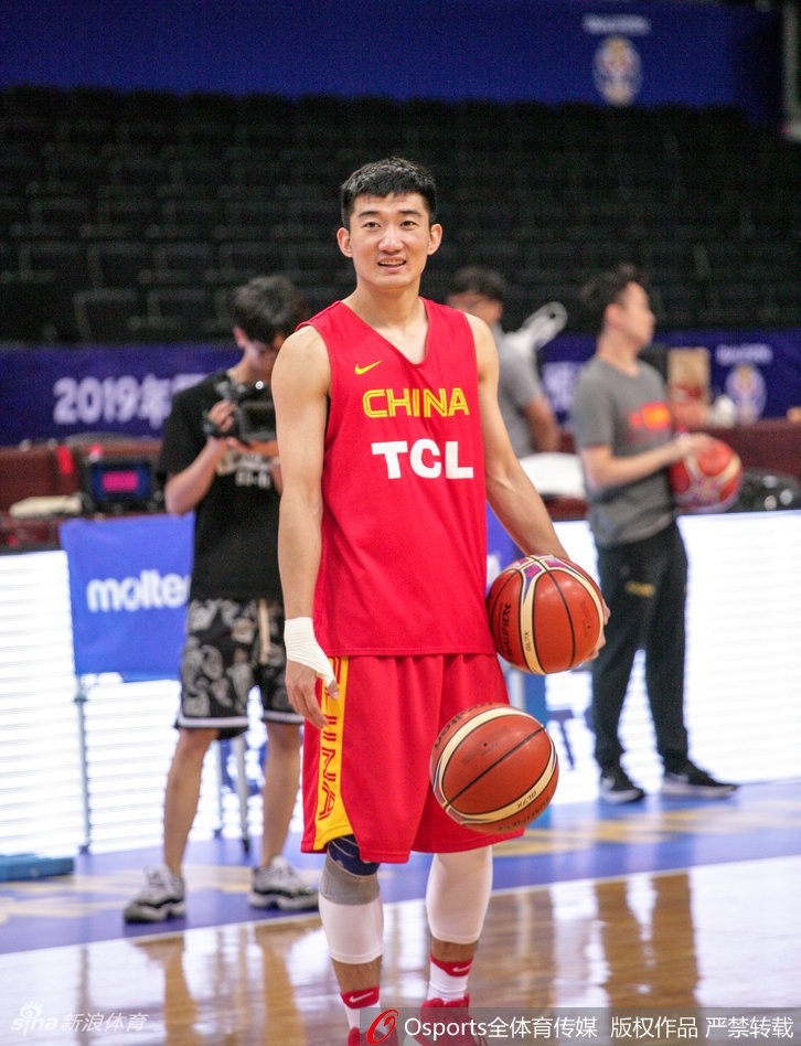 2018男篮世界杯预选赛图片