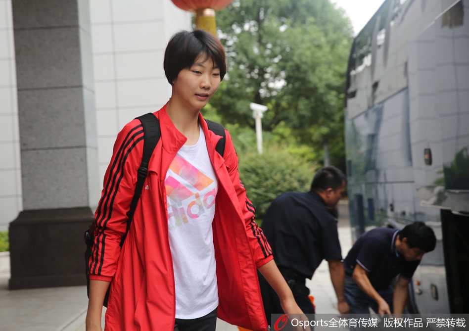 中国女排出征南京大奖赛总决赛(12张)