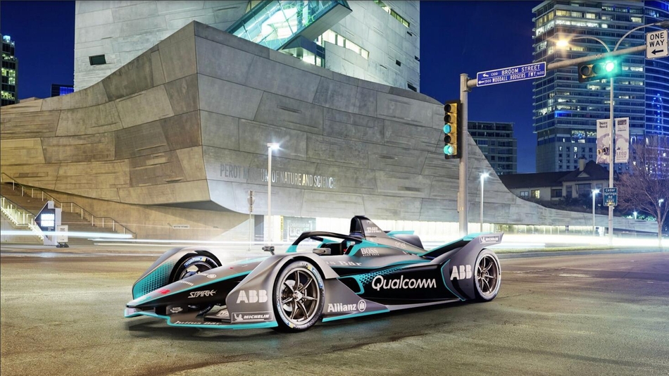 电动方程式图片