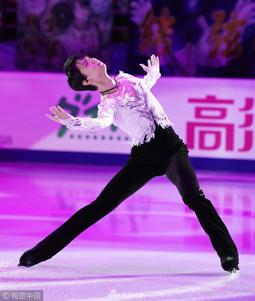 羽生结弦领衔花滑大奖赛表演滑_高清图集_新浪网