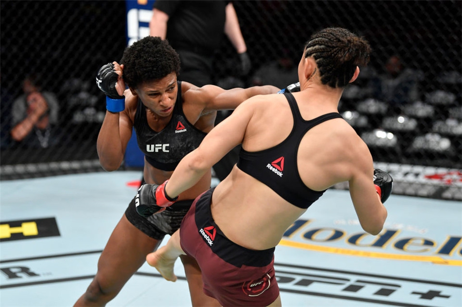 ufc238闫晓楠击败安吉拉-希尔