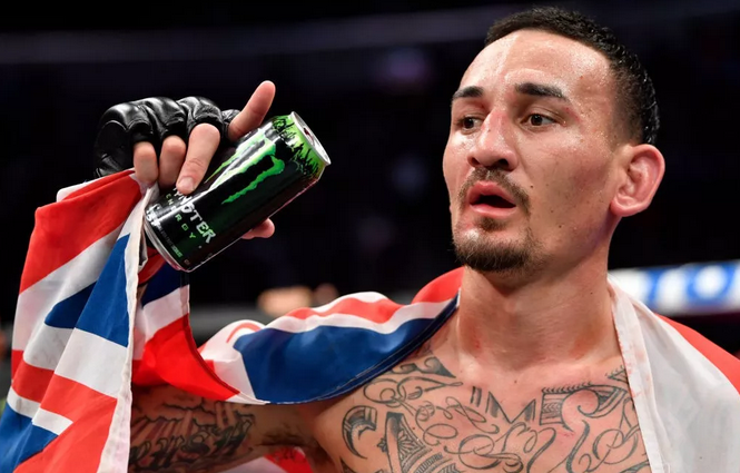 ufc霍洛威羽量级14连胜
