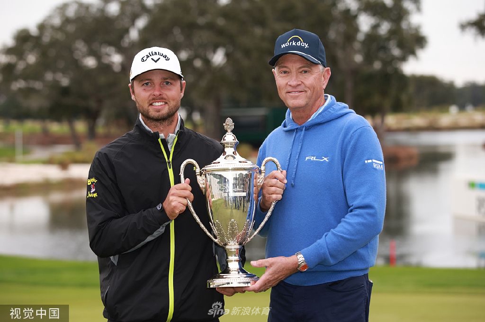 布莱恩·哈曼在比赛中全神贯注开球,本土作战的他同样对冠军充满渴望