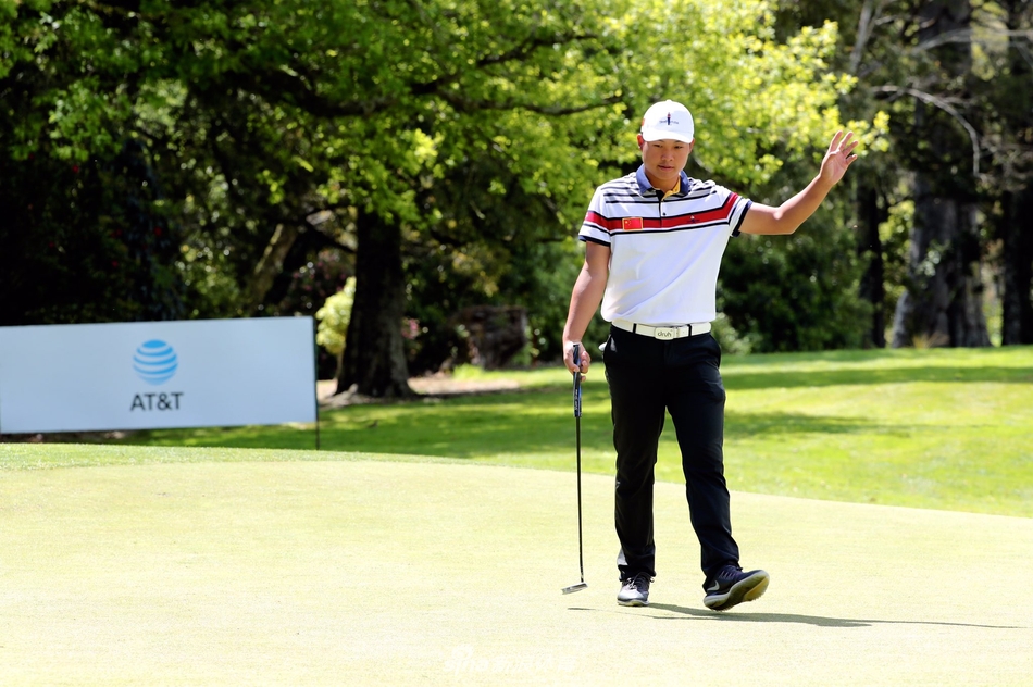 新西兰皇家惠灵顿球场美景，湖泊、沙坑与绿茵构成冠军诞生的舞台