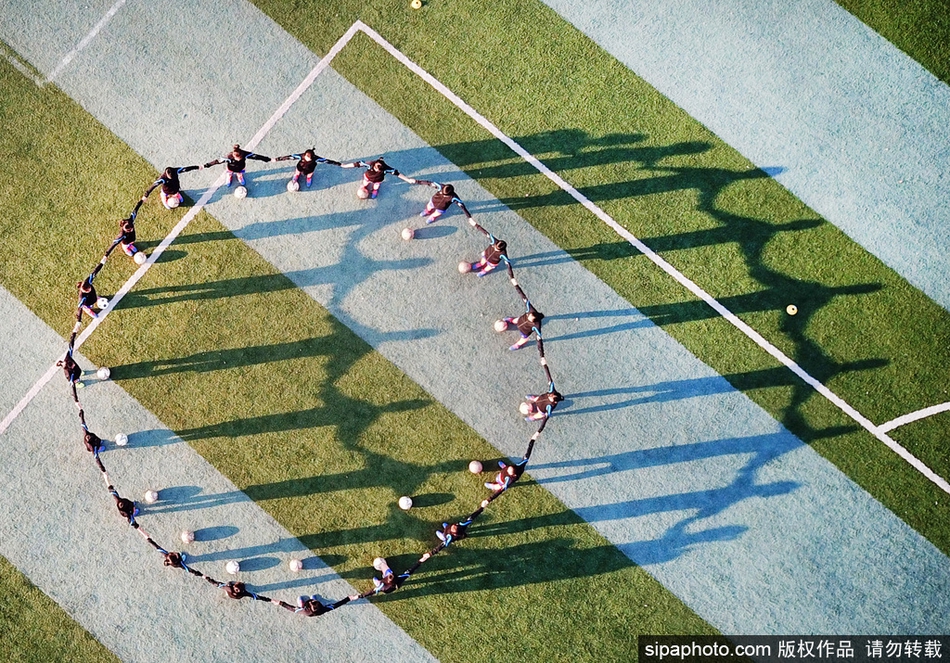 费尔南多：我的名字没有太深的意义，中国人也有很多四字名字