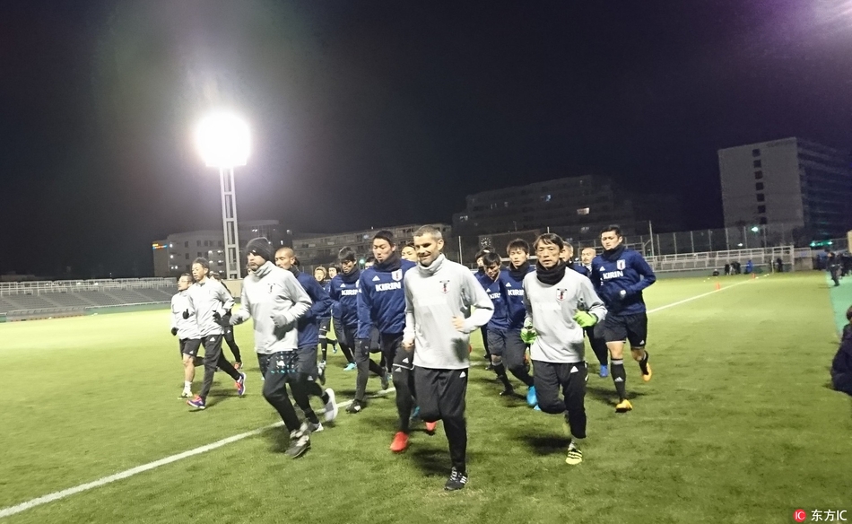 [流言板]卓識社媒記錄投籃日常：凌晨回家的你好不好睡