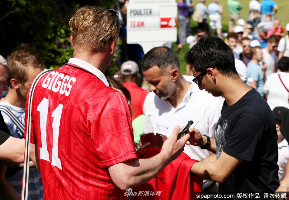 温特沃斯西球场的经典景观，蜿蜒的球道与参天大树，见证了无数体育传奇的交汇。