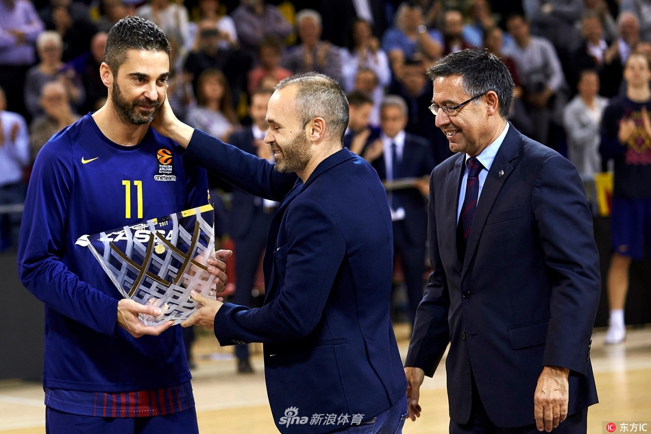 巴萨篮球队图片