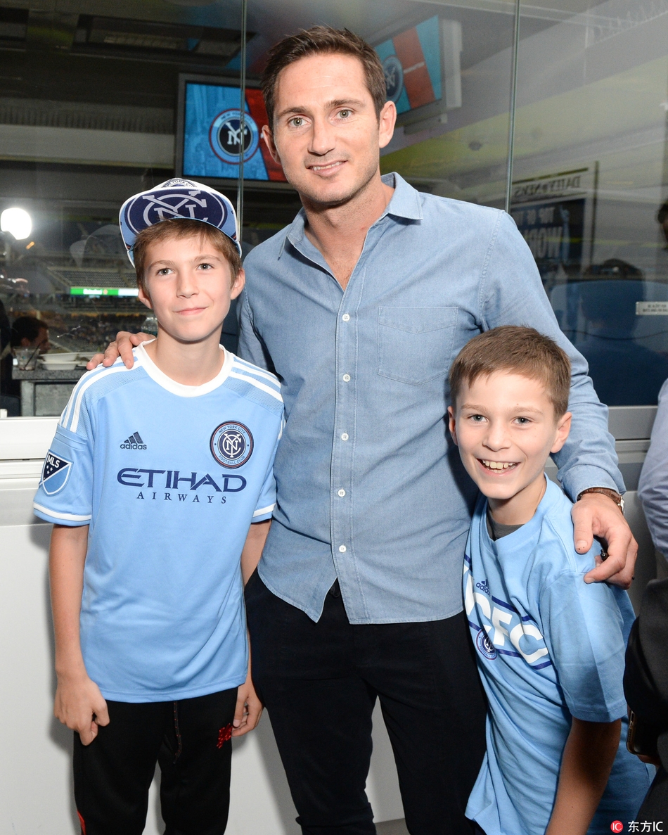 2017图片年度盘点之2017足坛群星的告别