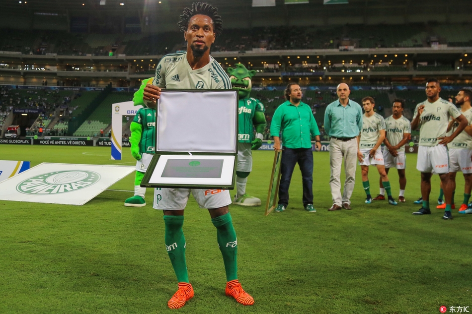 2017图片年度盘点之2017足坛群星的告别