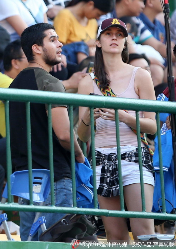 2017图片年度盘点之中超美女球迷