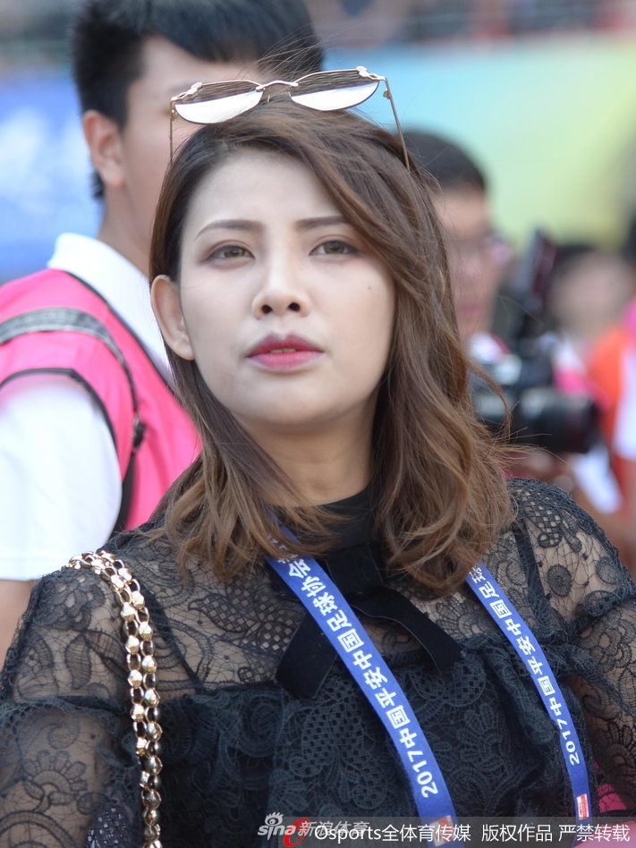 2017图片年度盘点之中超美女球迷