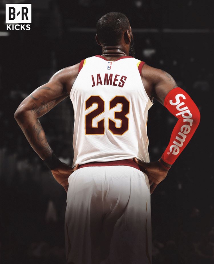 当NBA球星们戴上Supreme