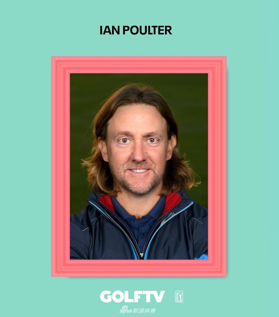 一位篮球场上的冷酷杀手化身高尔夫初学者，顶着复古爆炸头，手持球杆的样子略显生涩却趣味十足。