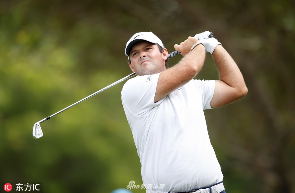 赛场上的激烈竞争与观众看台上的热烈气氛,共同构成了总决赛日的独特景观