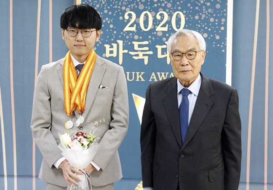 乐竞·体育app官网