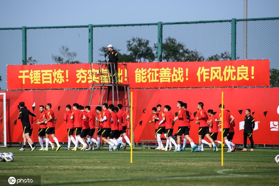 twis已经开始练roll点了，pero有福了