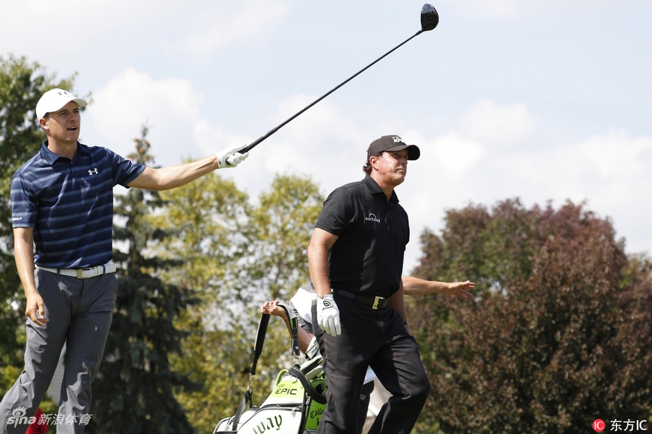 联邦快递杯积分榜前列的球星们齐聚康威农场，为千万美元大奖展开激烈争夺