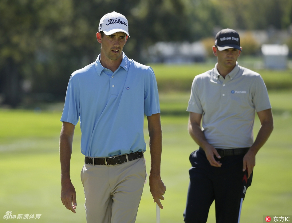 纳帕谷银城度假村球场全景，秋色中的球场宛如画卷，美巡赛新赛季在此盛大开启。