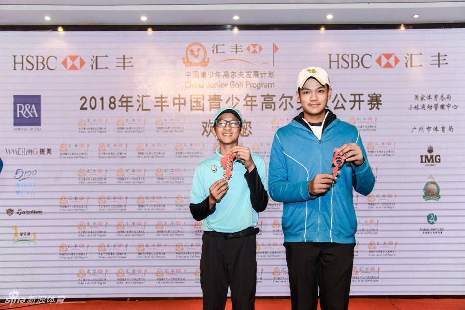 新加坡队代表展示以花园城市为灵感的绿意作品，清新设计令人眼前一亮